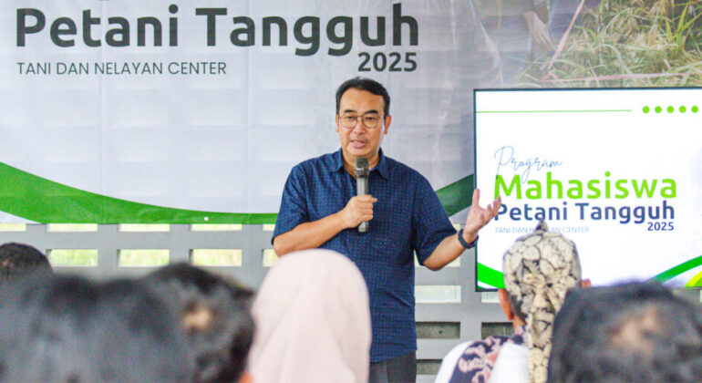 Creating a Generation of Innovative and Independent Farmers, IPB University Launches Student Program for Resilient Farmers