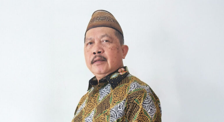 Professor of Food Nutrition Science at IPB University Reminds to Control the Consumption of Sugary Drinks During Ramadan