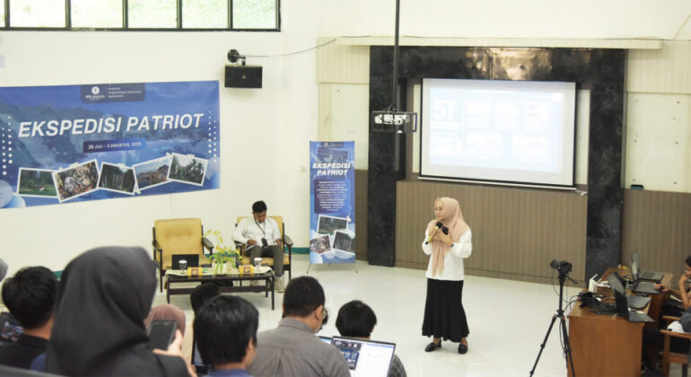 CEO School IPB University Prepares Expedition Patriot Team to Become Agents of Change in Transmigration Areas