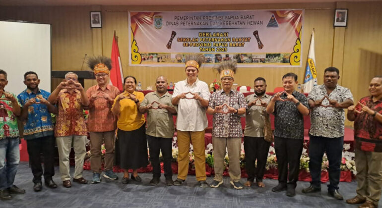 IPB University’s Animal Husbandry School Reaches the Arfak Mountains and Manokwari, West Papua
