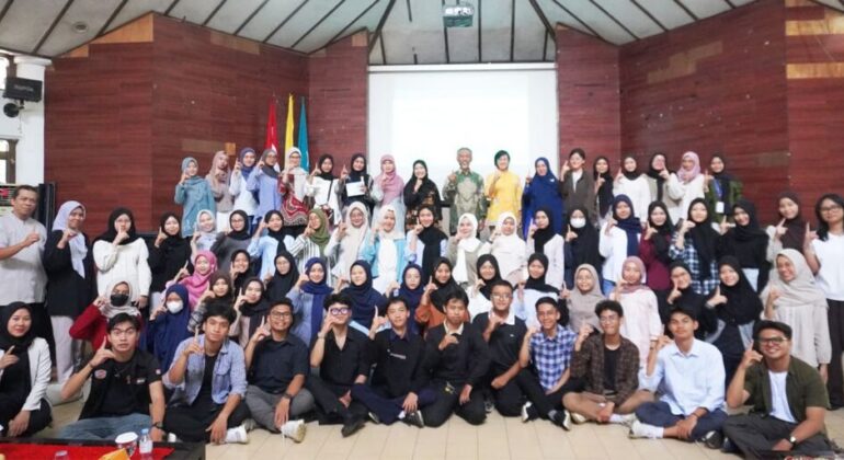 Concerned about Student Mental Health, Fema IPB University Presents Psychologists and Psychiatrists