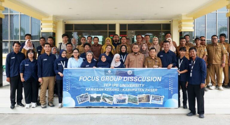 Patriot Expedition Team in Kerang, East Kalimantan Presents Results of Identification and Mapping of Local Leading Commodities