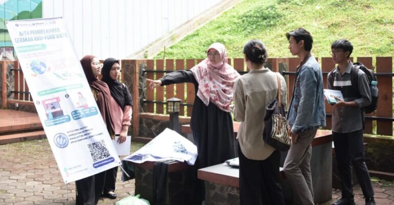 Dr Rina Mardiana Pioneers the Sustainable Solution Champions Movement, Zero Food Waste Action Begins