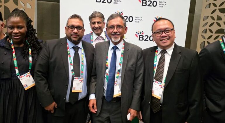 Attending the B20 Meeting, Dean of FEM IPB University Calls for Strengthening G20 Sharia Finance Cooperation