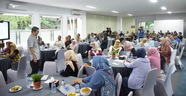 IPB University Equips Employees to Prepare for Retirement: Financially, Physically, and Mentally Ready