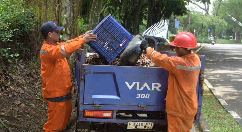 Activities of IPB University’s Campus Cleaning Staff