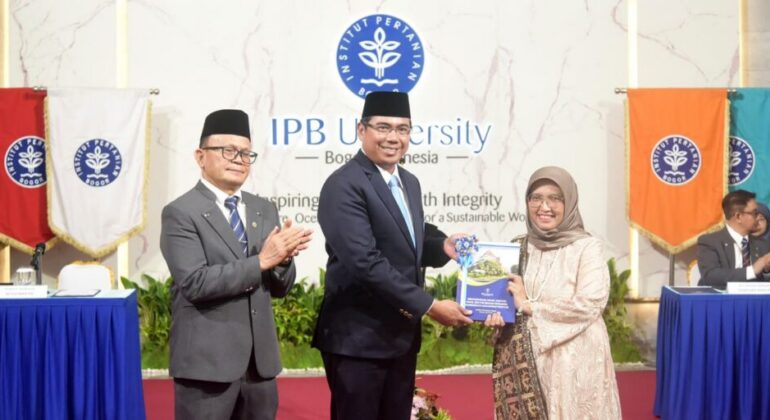 MWA IPB University Appoints Dr Heti Mulyati as Interim Vice Rector for Resource and Infrastructure Resilience for 2023-2028